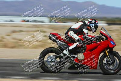 media/Mar-09-2025-TrackXperience (Sun) [[4c2000c718]]/3-Level 2/Session 3 (Back Straight Speed Pans)/